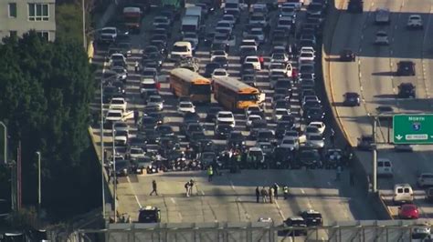 Protesters demanding ceasefire in Gaza block 110 Freeway in downtown L.A.